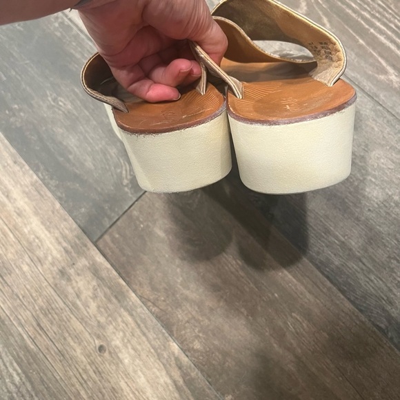 OLUKAI Womens Tapa Bubbly Platform Wedge ONOHI LEATHER SLIDE SANDALS sz 7 - Picture 6 of 8